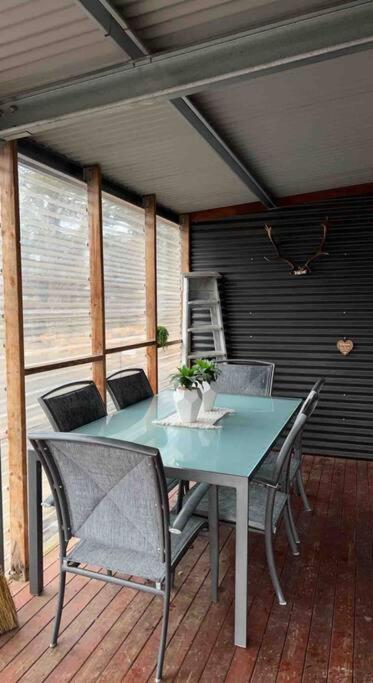 Great Lakes Wilderness Three Bedroom Home Miena エクステリア 写真
